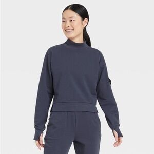 Women's French Terry Butter Wash Sweatshirt
- All in Motion™ Slate S nwt